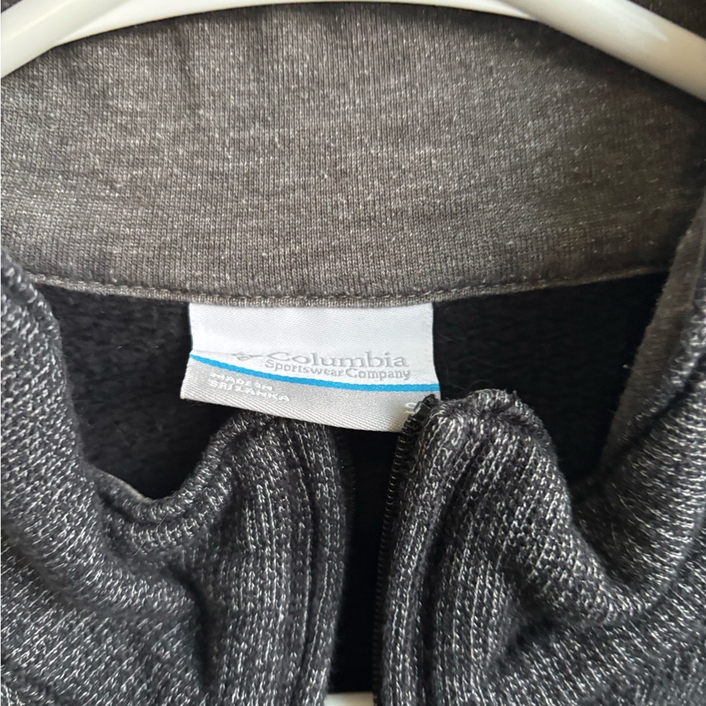 Men’s Gray Columbia Quarter Zip - Size: S - Picture 3 of 3